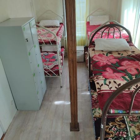 Hostel "Ormanova" Almaty Ngoại thất bức ảnh